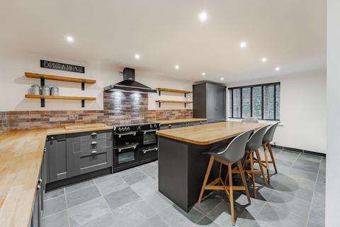 4 bedroom detached house for sale, Dunlop Road, Dereham