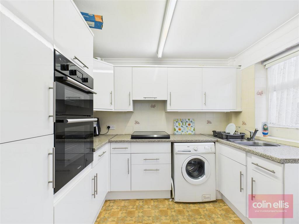 CAM05075 G0-PR0245-STILL014.jpg