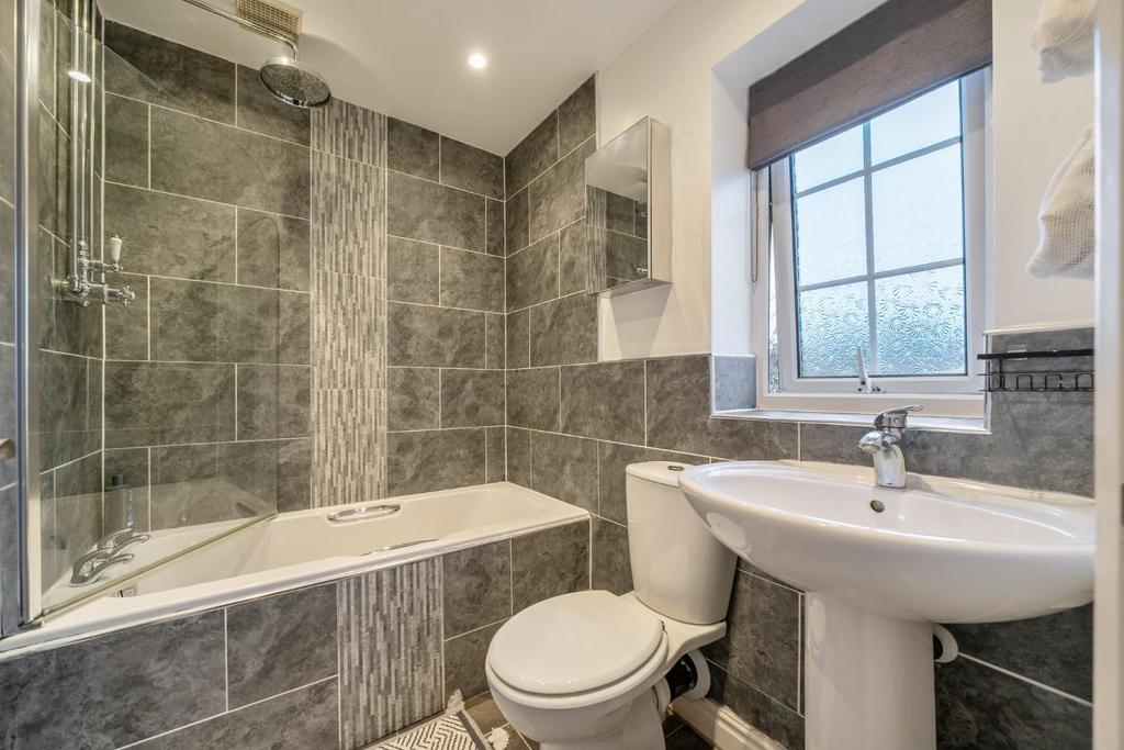 House bathroom.jpg