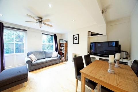 2 bedroom flat to rent, Milk Yard, London