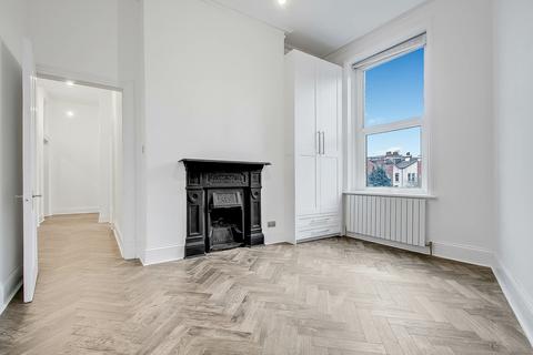 undefined, Avenue Mansions, St Pauls Avenue, Willesden Green, NW2