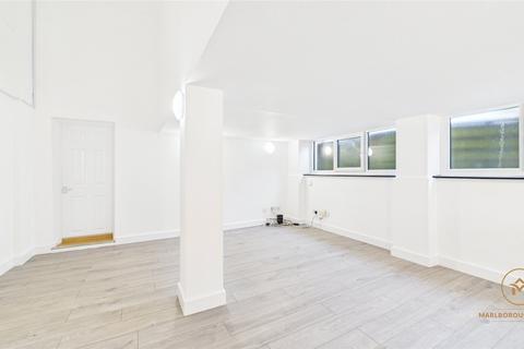 undefined, Carnarvon Road, South Woodford, London, E18