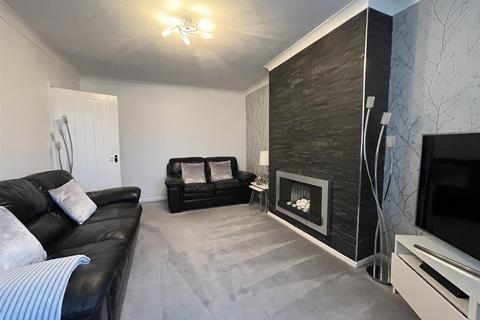 undefined, St. Abbs Close, Bradford BD6