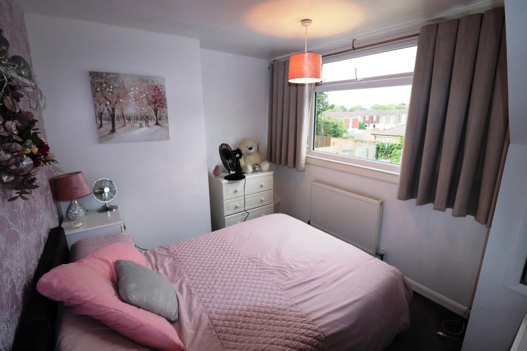 49 Knightscliffe Way