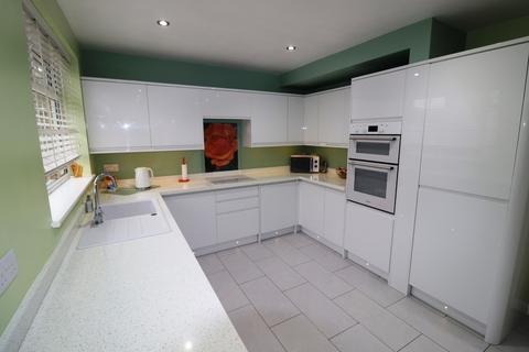 4 bedroom semi-detached house for sale, Knightscliffe Way, Duston, NN5 6DF