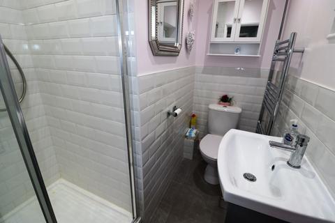 4 bedroom semi-detached house for sale, Knightscliffe Way, Duston, NN5 6DF