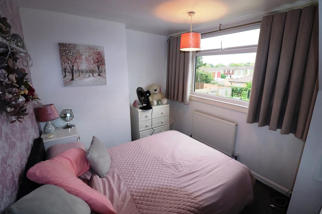 49 Knightscliffe Way