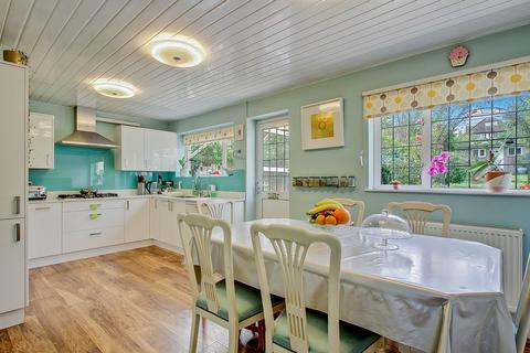 4 bedroom house for sale, Birchen Grove, Kingsbury, NW9