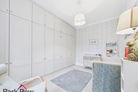 3 bedroom end of terrace house for sale, Low Street, Sherburn In Elmet, Leeds