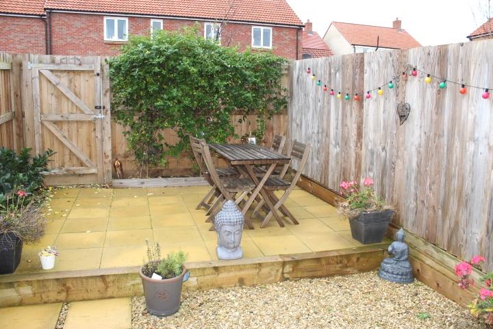P1948 Garden.JPG