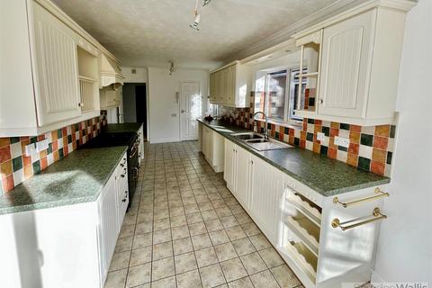 4 bedroom detached bungalow for sale, Casterton Road, Stamford
