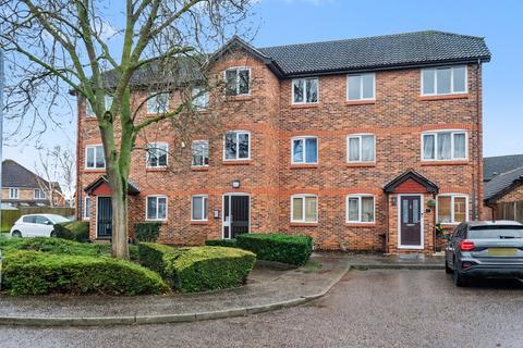 2 bedroom flat to rent, Earlsfield Drive, Chelmsford CM2