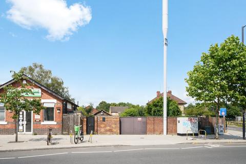 undefined, a Tyrell Close, Harrow