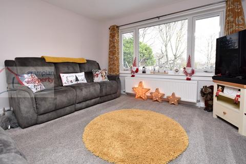 3 bedroom terraced house for sale, 8 Reiket Lane, Elgin