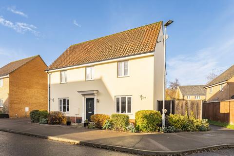 Fortress Road, Carbrooke