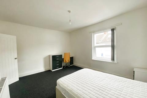 undefined, Hudson Road, PO5