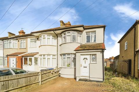 undefined, Westbury Avenue,  Southall, UB1
