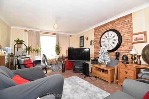 3 bedroom terraced house for sale, Tukes Avenue, Gosport