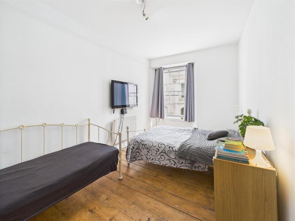 Bedroom One (Flat 2)