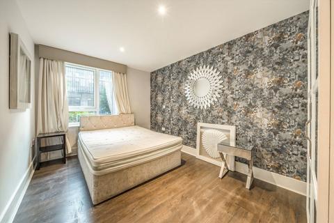 undefined, Howard Road, Stanmore HA7