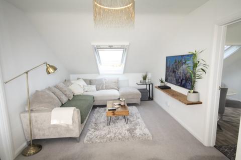 2 bedroom apartment to rent, Park Lawn, Farnham Royal SL2