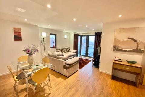 2 bedroom apartment for sale, South Quay, Kings Road, Swansea