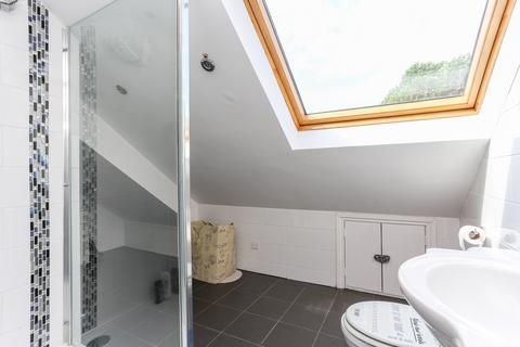 1 bedroom in a house share to rent, Delamere Road, Hayes UB4