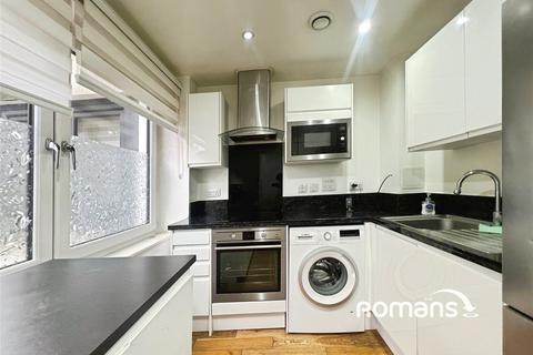 2 bedroom flat to rent, London Road, High Wycombe, Buckinghamshire, HP11