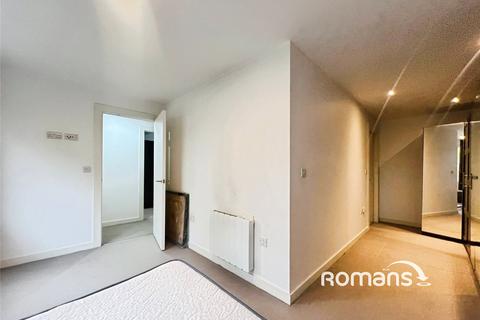 2 bedroom flat to rent, London Road, High Wycombe, Buckinghamshire, HP11