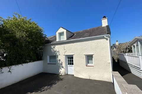 undefined, Efail Castell, Pentir, Gwynedd, LL57