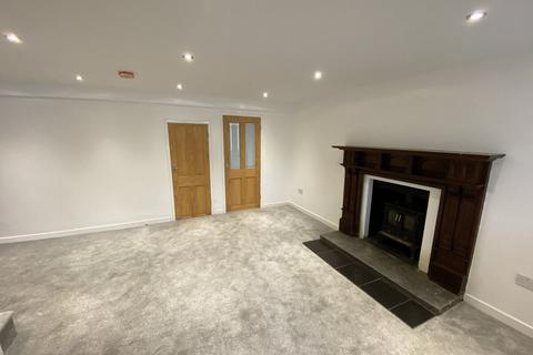 undefined, Efail Castell, Pentir, Gwynedd, LL57