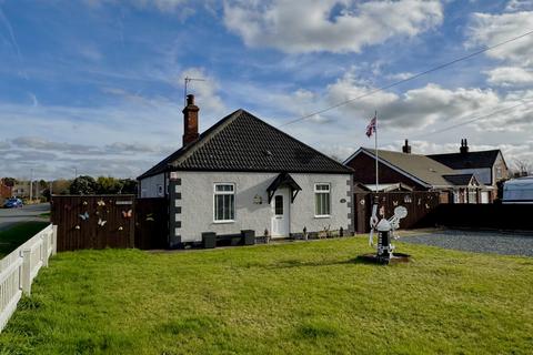 3 bedroom detached bungalow for sale, The Old Mill Willerton Road North Somercotes Louth LN11 7NH
