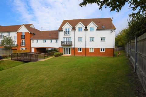 Galloway Drive, Ashford TN25