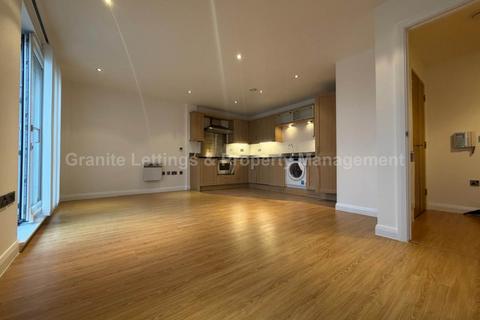 1 bedroom apartment to rent, XQ7, Taylorson Street South, Salford Quays, M5 3FY