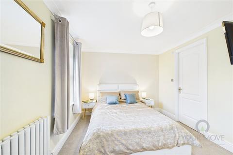 Fusilier Way, Northamptonshire NN7