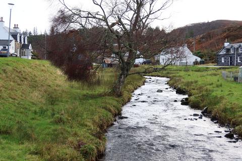 undefined, Duirinish, Kyle of Lochalsh IV40 8BE