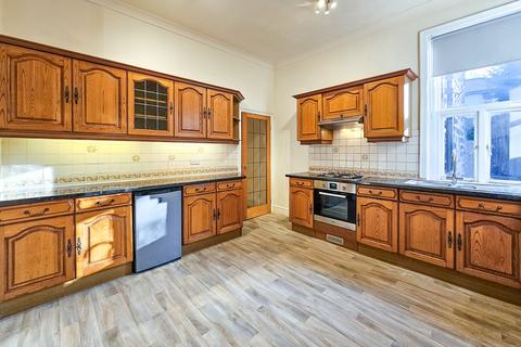 undefined, South Drive, Harrogate, HG2