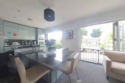 undefined, The Warren, Worcester Park KT4