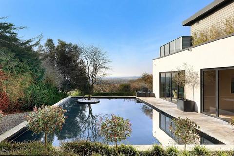 6 bedroom detached house to rent, Harvest Hill, Bourne End, SL8