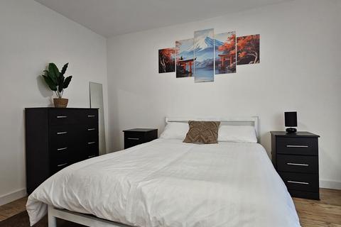 undefined, Hedingham Road, Dagenham RM8