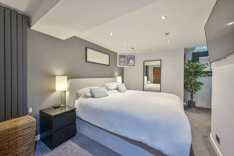 West Hill, West Hill, London, SW15