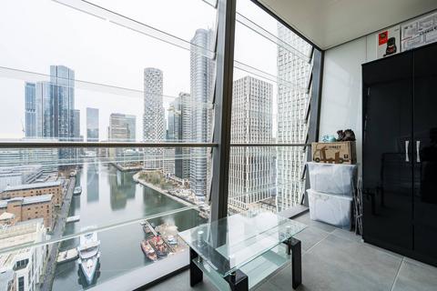 undefined, Dollar Bay, Canary Wharf, London, E14