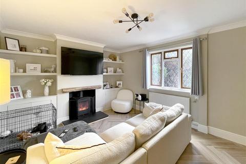 undefined, Bibsworth Avenue, Broadway