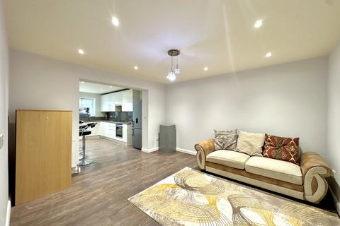 undefined, Cygnet Avenue,  Feltham, TW14