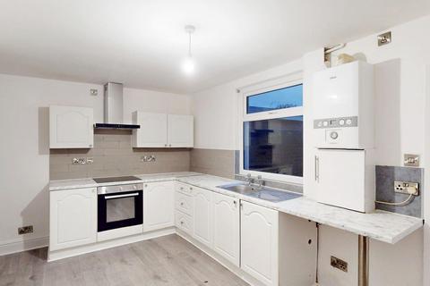 2 bedroom terraced house to rent, Seddon Street, Westhoughton, BL5