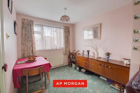 3 bedroom semi-detached house for sale, All Saints Road, Bromsgrove, Worcestershire, B61