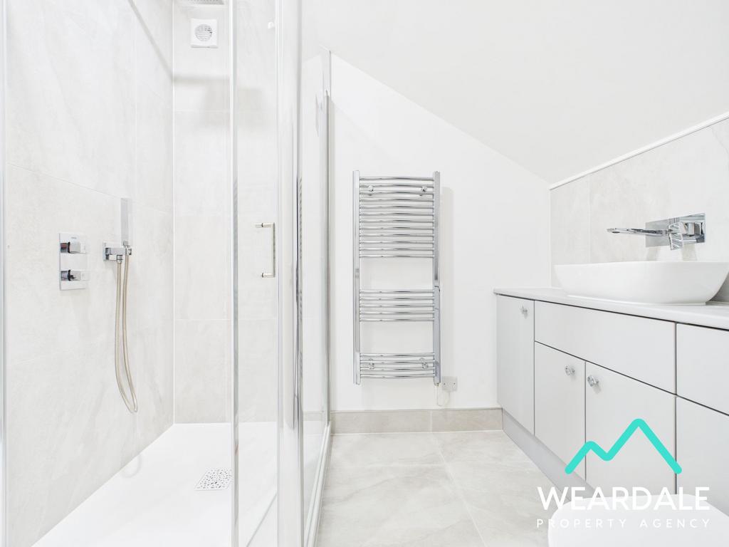 First Floor Bathroom