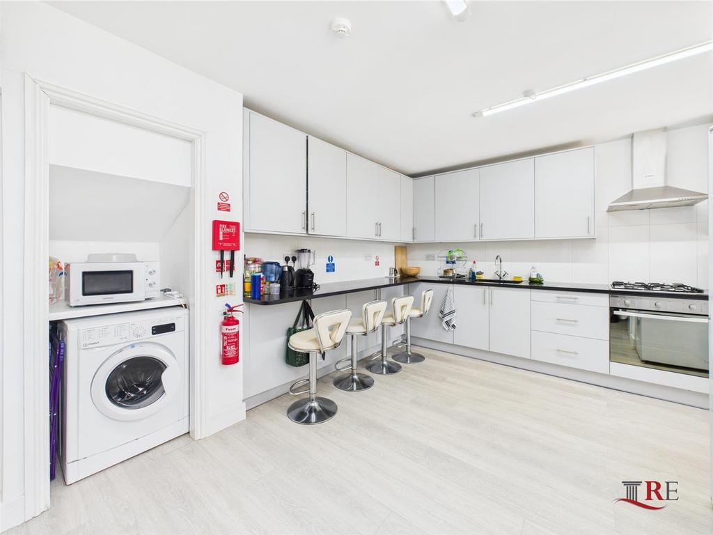 CAM02489 G0-PR0155-STILL003.jpg