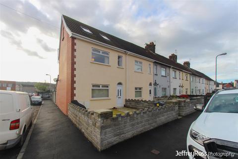 undefined, Robert Street, Cardiff CF5