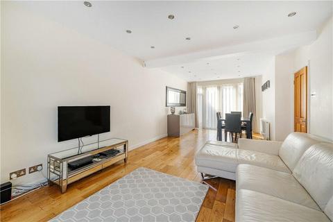 3 bedroom semi-detached house for sale, St. Edmunds Drive, Stanmore HA7